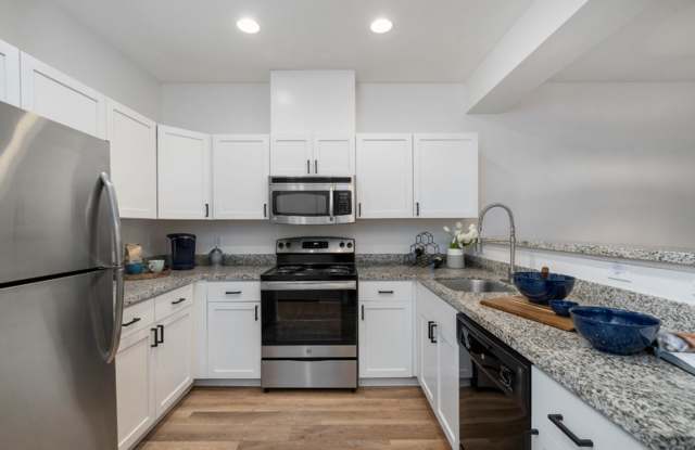Silverdale Ridge photos photos