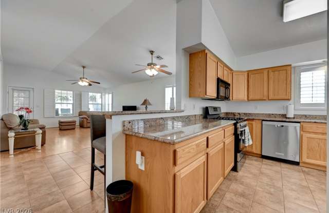 5001 Cedar Lawn Way Gallery 2
