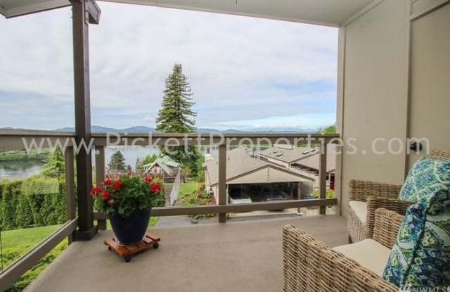 3129 Sahali Drive - 3129 Sahali Drive, Bremerton, WA 98310