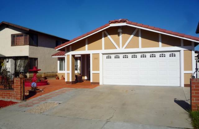 Beautiful and updated single family home! photos photos