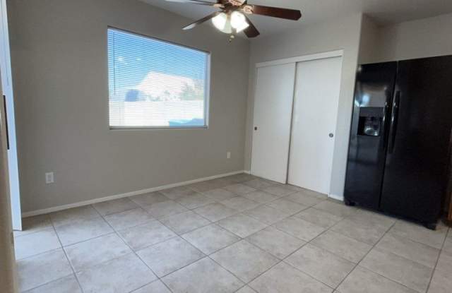6041 CRYSTAL TALON Street Gallery 3