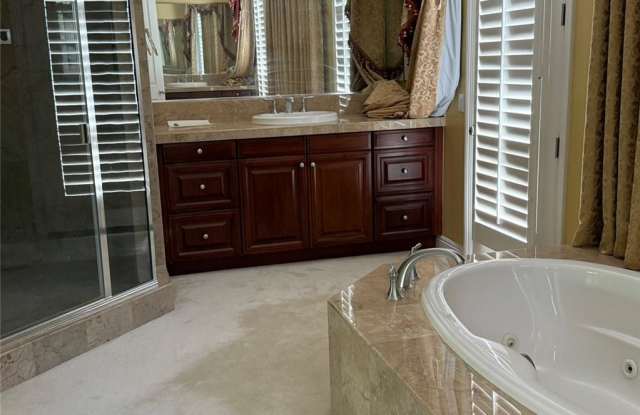 18549 Clydesdale Road photos photos