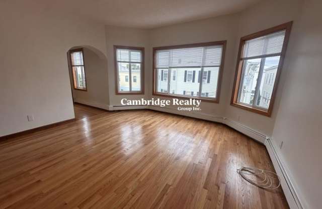 251 Elm St. photos photos
