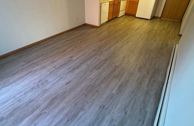 Fairmeadows Village-55+ Independent Living Rental Community Gallery 3