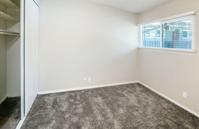 1038 Second St Unit D32 photos photos