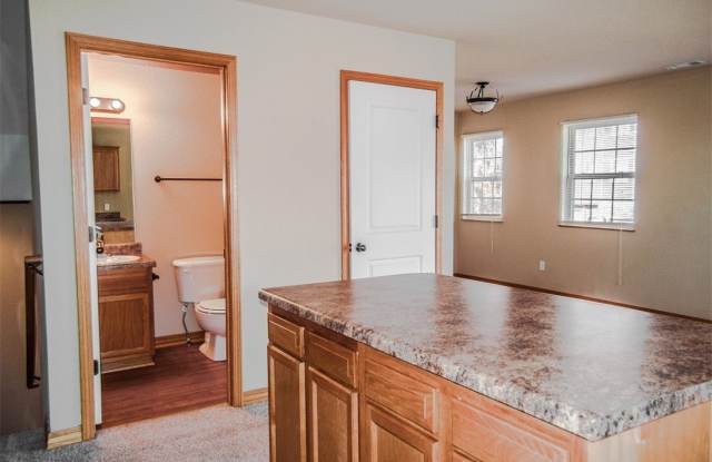 2869 W Hillshire Drive Gallery 2