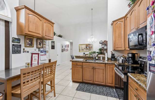 10933 STAFFORD Circle S Gallery 4