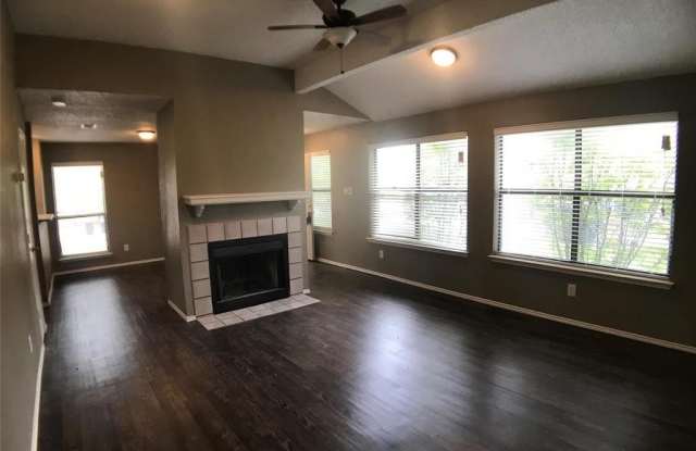 9912 Plainfield Drive - 9912 Plainfield Drive, Fort Worth, TX 76108