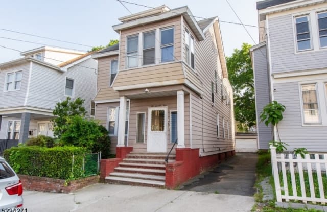 274 Lehigh Ave - 274 Lehigh Avenue, Newark, NJ 07112