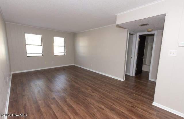 103 Ravenwood Drive unit: C Gallery 3