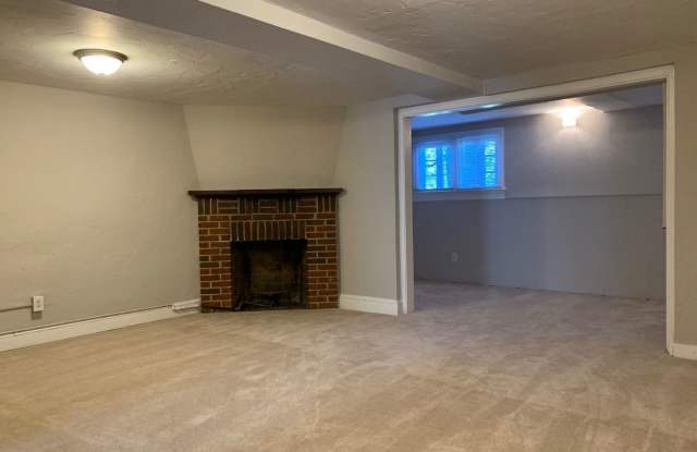 5235 New Hampshire Ave NW Gallery 2
