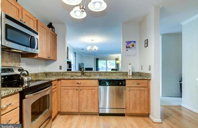 2856 YARLING COURT Gallery 4