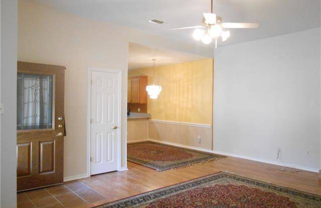 9279 Meandering Drive Gallery 4