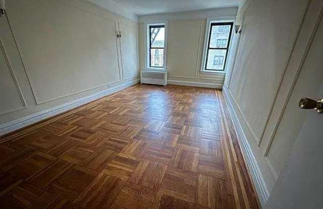 85 McClellan Street Gallery 4
