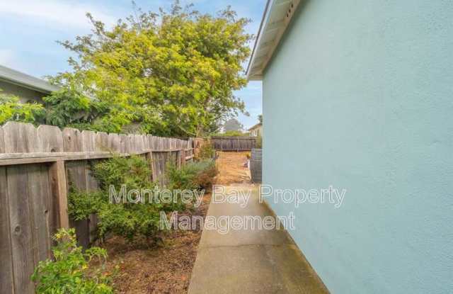 459 Gloria Circle - 459 Gloria Circle, Marina, CA 93933