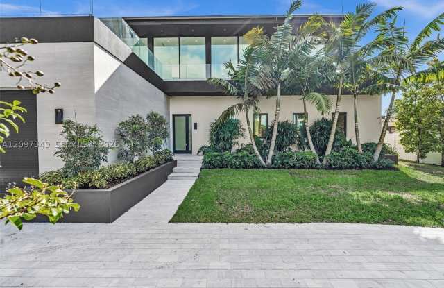 13045 Coronado Ter Gallery 2