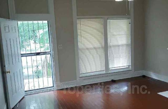 3137 Northwestern Parkway Gallery 3
