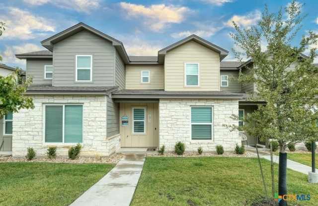 18812 Nicklaus Drive - 18812 Nicklaus Drive, Point Venture, TX 78645