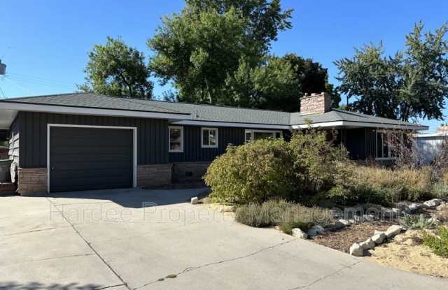 1835 S Broadmoor Dr - 1835 Broadmoor Drive, Boise, ID 83705