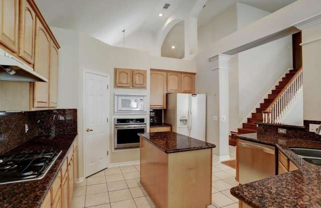 9315 Stoney Lake Drive Gallery 4