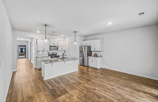 195 Light Spring Road Gallery 4