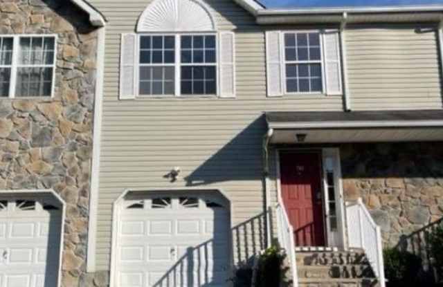 50 Victoria Dr photos photos