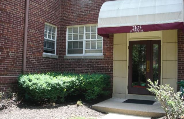 2103 TAFT ST N #113 - 2103 N Taft St, Arlington, VA 22209
