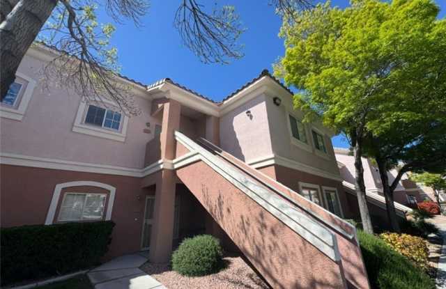 10525 Autumn Pine Avenue photos photos
