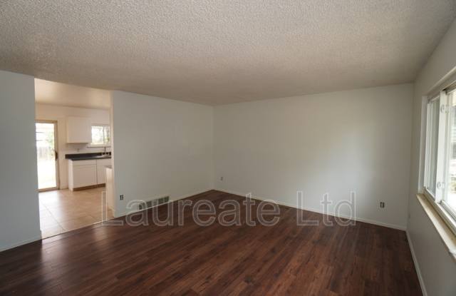 11536 E. Center Dr. Gallery 3