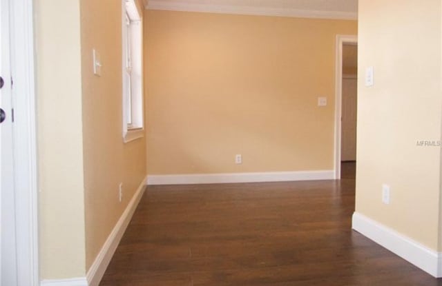 1116 Tangerine Street Gallery 3