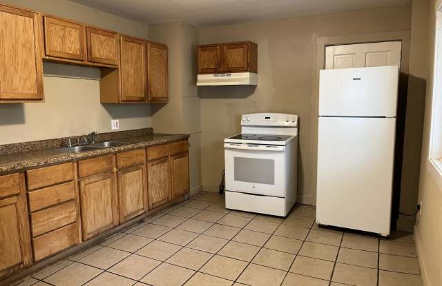 235 West Southern Avenue - 1 Gallery 2