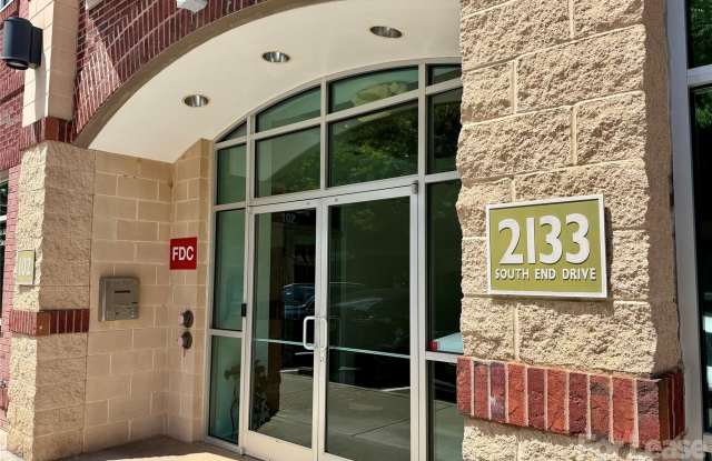 2133 Southend Drive Gallery 3