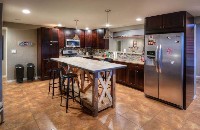 PRE-LEASE AUGUST 2026 - Beautiful Modern Living near Campus photos photos