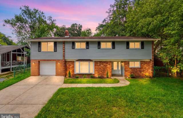 9317 WOODBERRY Street Gallery 1