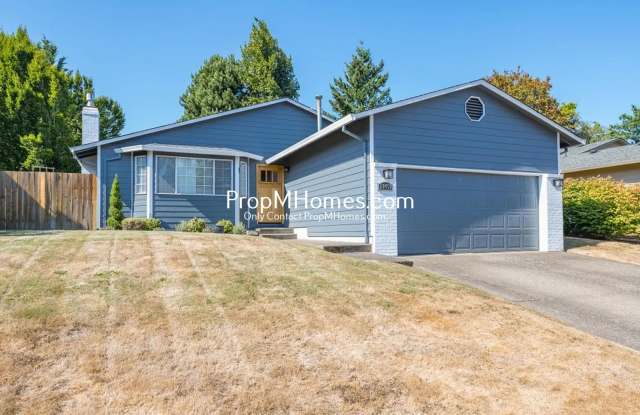 Updated Three Bedroom Gem in Wilsonville! - 29459 Southwest Yosemite Street, Wilsonville, OR 97070