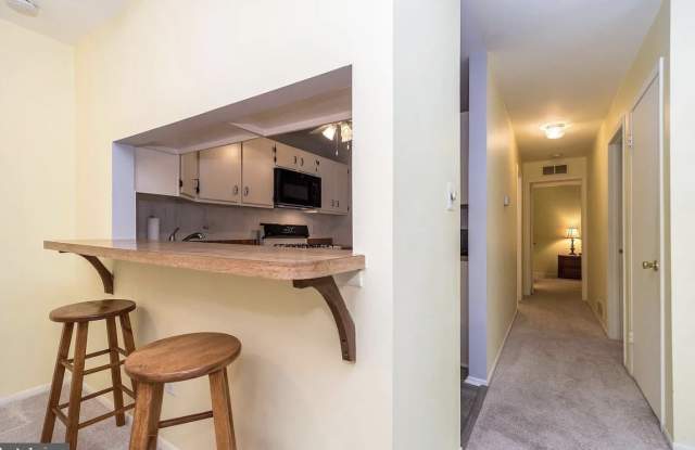 608 Thornton Court Gallery 4