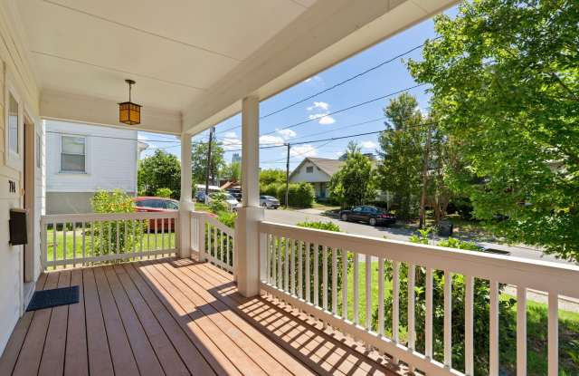 Downtown Durham 3bd/2.5ba Home in Incredible Location! Gallery 3