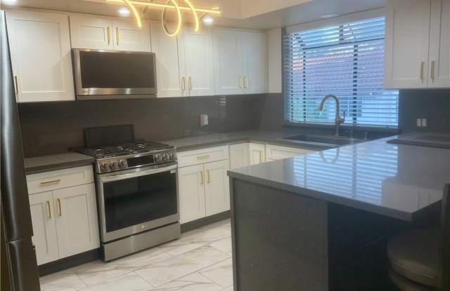 5727 ETIWANDA photos photos