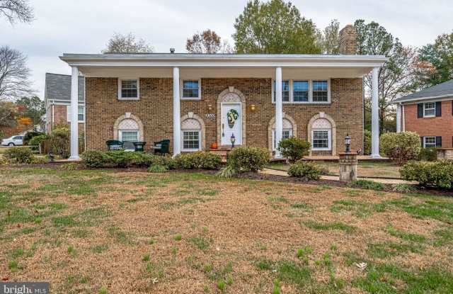 8309 RIVERSIDE ROAD - 8309 Riverside Road, Fort Hunt, VA 22308