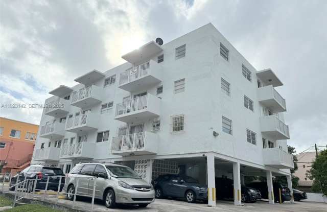 428 SW 5th Ave photos photos