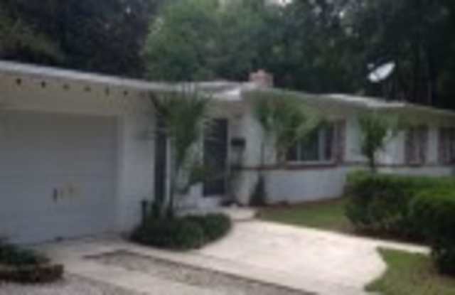 1312 NW 12th Street Gallery 2