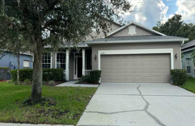 Avalon Lakes: 3 Bedroom, 2 Bathroom, 2 Car Garage home - 13718 Mirror Lake Drive, Alafaya, FL 32828