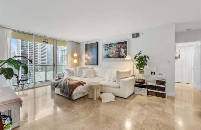 1155 Brickell Bay Dr photos photos