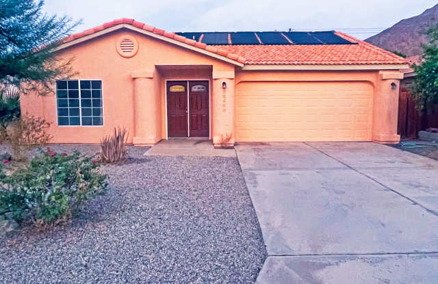 52560 Avenue Navarro - 52560 Avenida Navarro, La Quinta, CA 92253