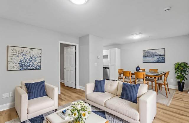Crestview Apartments Gallery 3