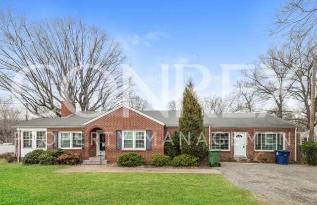 807 West Jackson Street - 807 West Jackson Street, Mayodan, NC 27027 807 West Jackson Street - 807 West Jackson Street, Mayodan, NC 27027