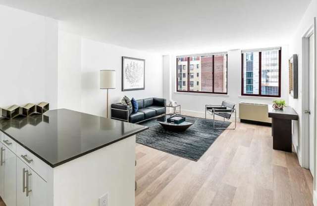 435 West 35th St. Gallery 3