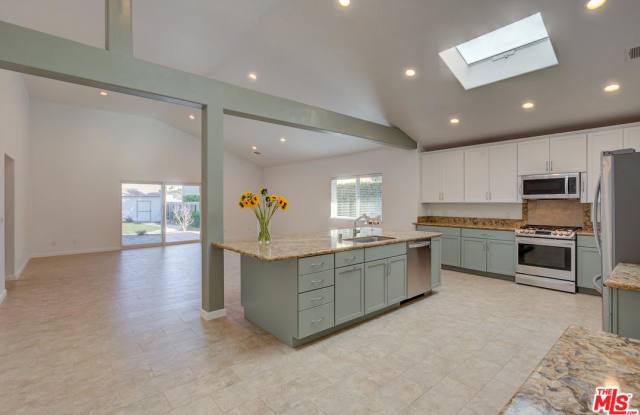 3960 EAST BLVD - 3960 East Boulevard, Los Angeles, CA 90066