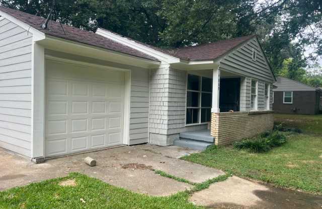4869 Fairfield Road Gallery 2