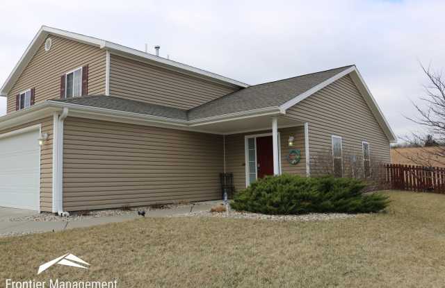 Gorgeous Duplex with Amazing View Off of Scenic Drive! photos photos